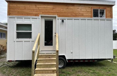 St. Petersburg Apartment | Tiny Home in Downtown St Pete