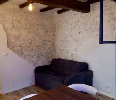 Historic Center Apartment | tiny-house in the heart of Bologna