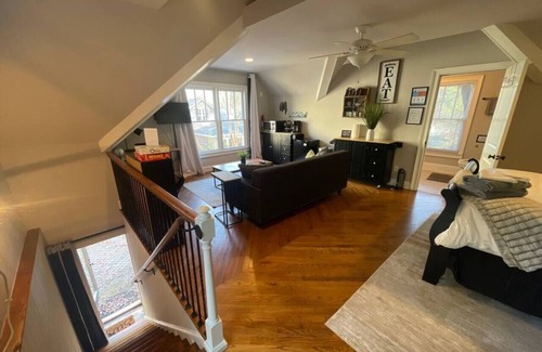 East Side House | Tiny House Living in heart of ATL +secret backyard