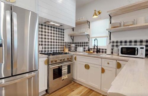 Cabbagetown House | Tip of the Hat