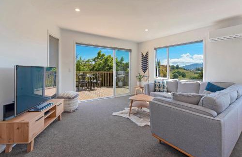 Britannia Heights House | Tipi Haere