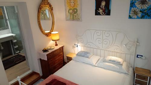 Pugliola Bed & Breakfast | Tipica villetta ligure indipendente arredata con gusto e comfort 1 camera da letto parcheggio interno zona Lerici Monti San Lorenzo