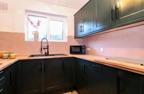 Bowness-on-Windermere House | TIPSY BEE, pet friendly in Bowness-On-Windermere