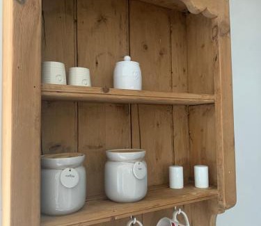 Ilkley House | Tipsy Cottage Charming 2 bedroom home.