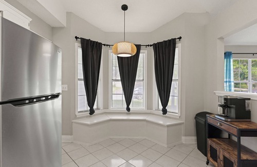 Brunswick House | Tipsy Turtle - NEW LISTING!