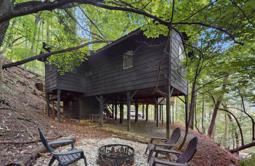 Walnut Mountain House | Tiptop Treehouse