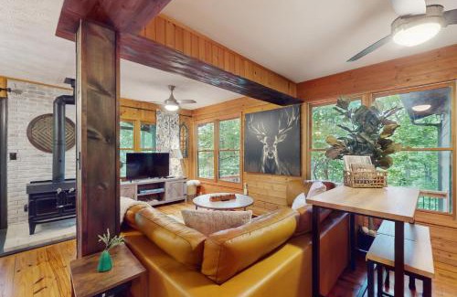Walnut Mountain House | Tiptop Treehouse