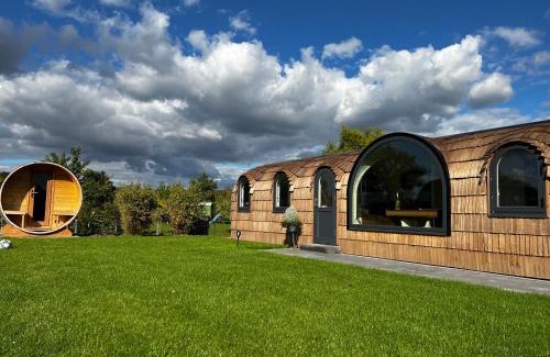 Bundorf House | Tirolian Lodge East