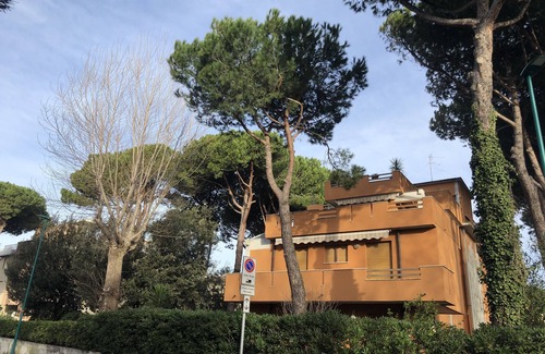 Tirrenia Apartment | Tirrenia apartment 200mt from the sea