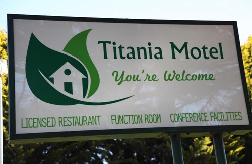 Oberon Hotel | Titania Motel