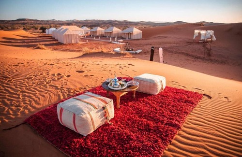 Taouz RV Rental | Titanic Merzouga Camp - Budget Twin Room