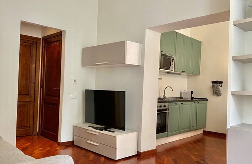 San Fruttuoso Apartment | Tito's Place. Apartment 2 steps from Brignole FS and metro
