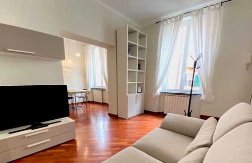 San Fruttuoso Apartment | Tito's Place. Apartment 2 steps from Brignole FS and metro