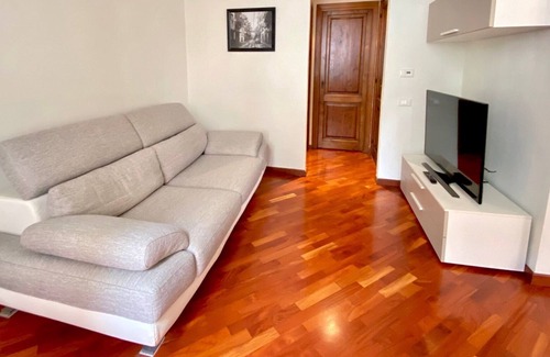 San Fruttuoso Apartment | Tito's Place. Apartment 2 steps from Brignole FS and metro
