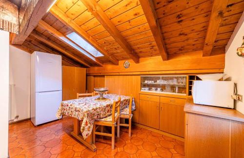 Alleghe Apartment | Tizzi Home