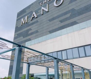 Golden Triangle Apartment | TM Persiaran Stonor KLCC - LV Home