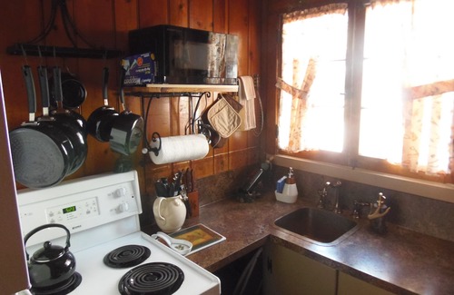 Ludington Cottage | To A Ludington Cottages. Parkview #6. Fall Rates. Two night stays!