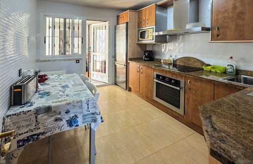 Roquetas de Mar House | To complete