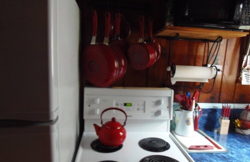 Ludington Cottage | To Ludington Cottages Parkview Cottages. Check our Fall Rates.