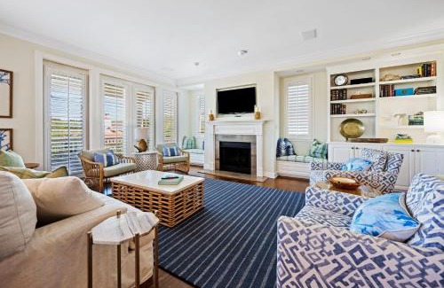 Debordieu Colony House | To the Beach and Back home by Peace Vacations