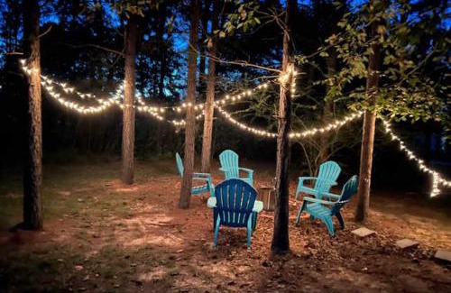 Broken Bow House | To the Moon Cozy Studio for 2