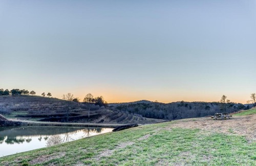 Mineral Bluff House | Toccoa River Retreat