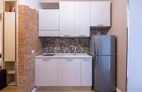 Historical Center Apartment | Toledo Warm Renovated Studio