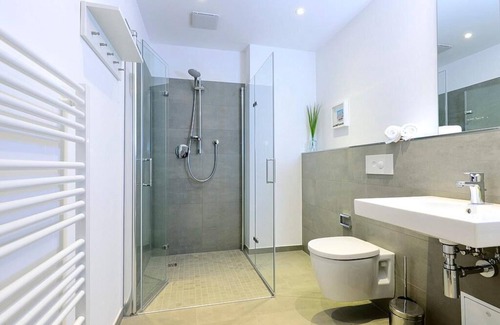 Wangerooge Apartment | Tolles Apartment am Nordseestrand mit Direktem Meerblick, Balkon und Strandkorb!