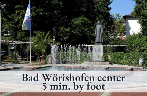 Unterallgau Apartment | Tolle Zweiraum-Ferienwohnung in bester Lage l Innenstadtnähe l 1 Minute zum Bahnhof l TV l Free-WLAN l Keine Küche l Willkommen im Hallo!-Apartment 4