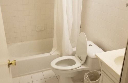Morris Plains Hotel | Tomac Motor Inn