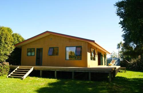 Pakawau House | Tomatea Rua - Golden Bay Bach Pakawau Beach