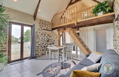 Les Portes du Coglais House | Tombelaine