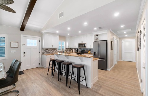 Bonita Springs House | Tommy Bahama House | 3-Bedroom Beachfront Retreat