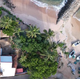 Tangalle Ski Chalet | Tomorrowland Beach Villas
