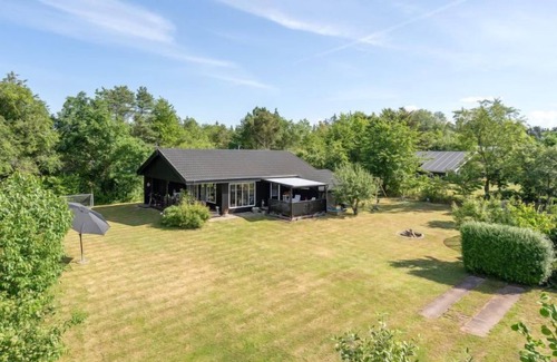 Skødshoved Strand House | "Tona" - 300m from the sea by Interhome