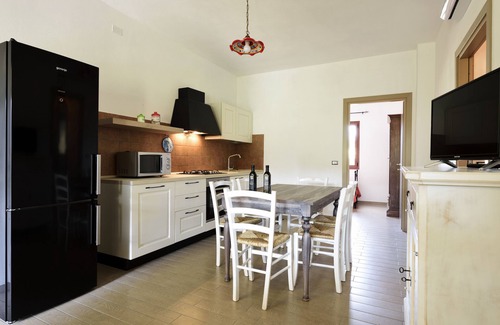 Cardedu Apartment | Tonda apartment in Cagliari