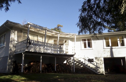 Turangi House | Tongariro Riverside holiday house