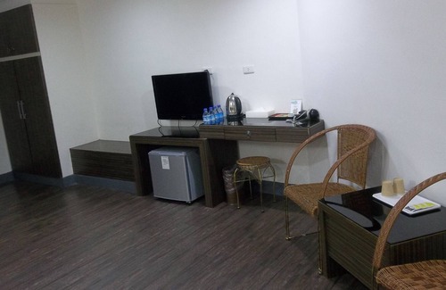 Big Beach Hotel | Toong Mao Kao Shang Ching Hotel