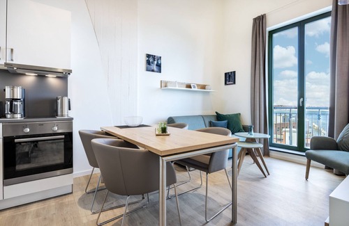 Wismar Apartment | Top-apartment mit Galerieschlafzimmer, Dachterrasse und Einmaligem Hafenausblick