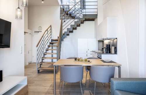 Wismar Apartment | Top-apartment mit Galerieschlafzimmer, Dachterrasse und Einmaligem Hafenausblick