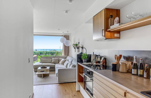 Kerteminde Apartment | Top apartment with beautiful location on Kerteminde Bay.