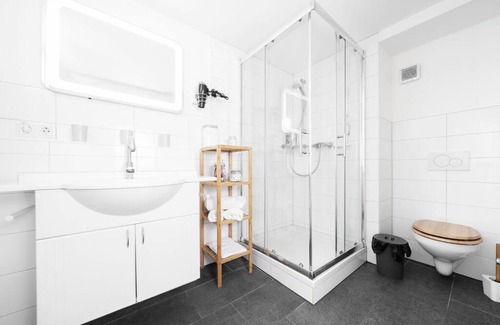 Friedrichstadt Apartment | Top Ausstattung Netflix Wlan Messe Altstadt