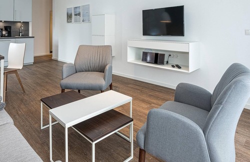 Bensersiel Apartment | Top-ferienapartment mit Großer Terrasse, Parkplatz, Schwimmbad- & Saunanutzung