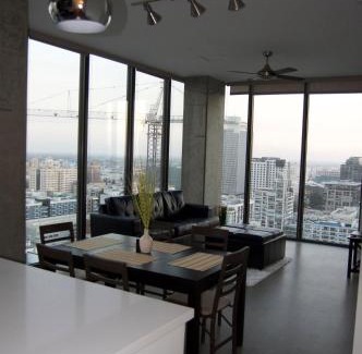Downtown Los Angeles Apartment | Top Floor 3 Bed 3 Bath Penthouse Living In Luxury