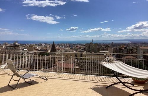 Borgo-Sanzio Apartment | Top Floor Aparthotel Bentivoglio