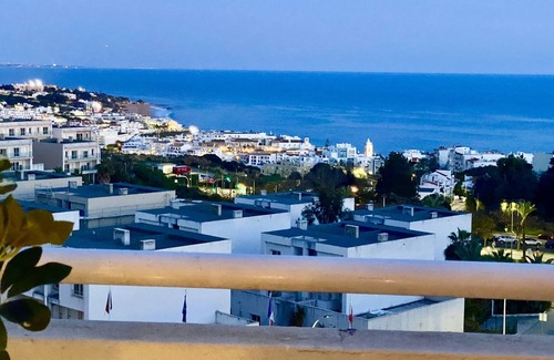 Patio Apartment | Top Floor Apartment With sea View and Pool Albufeira