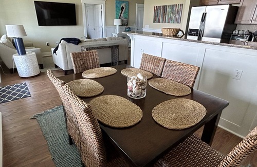 Galveston Condo | Top floor condo looking out at West Bay and the heated Sunset Pool/Lazy River!