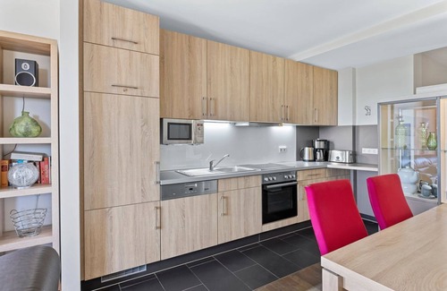 Wremen Apartment | Top floor apartment near the beach with sauna, two balconies and great views -