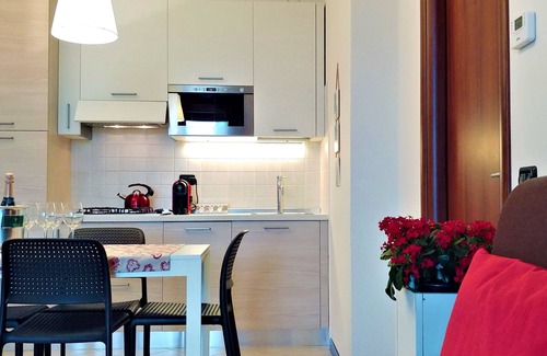 Borgo Roma Apartment | Top floor in the residential complex 'La Quercia'