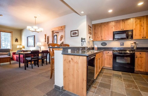 Whitefish Condo | Top Floor Spacious Condo with Ski-In/Ski-Out Access